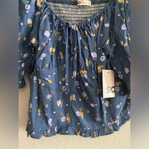 SO Junior’s Navy Floral Cropped Tie Front Puff Sleeve Blouse Top Shirred Back XL - Picture 4 of 6